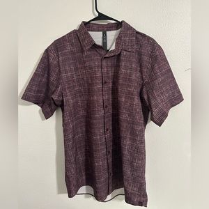 Lululemon short sleeve shirt large